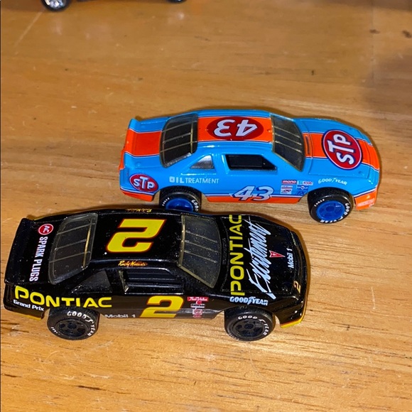 Matchbox 1991 Mattel car toy Pontiac Grand PRIX - Picture 2 of 9